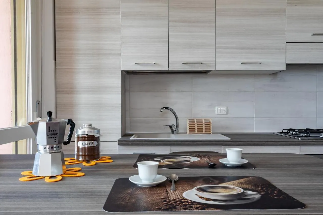 Borgo Milano Penthouse - With Parking Apartment Verona